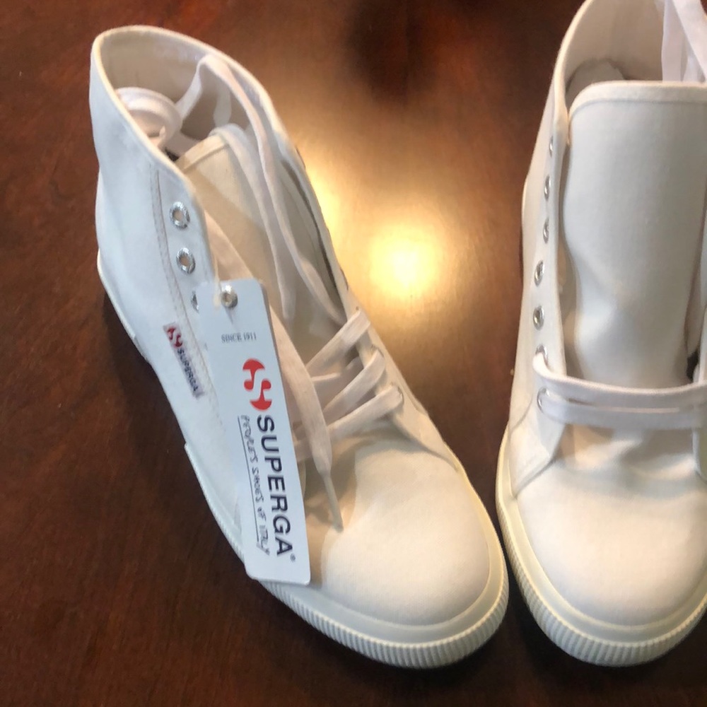 Superga Athletic Shoes size 10 - New